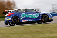 Strong opening race for Giovanardi at Donington Park