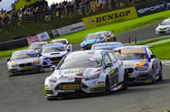 Motorbase saves the best 'til last to clinch 5th BTCC win of the season at Knockhill