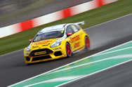 Team Shredded Wheat Racing with Gallagher hunting home advantage at BTCC season opener