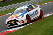 Team GardX Racing with Motorbase takes hard-fought points at Brands Hatch