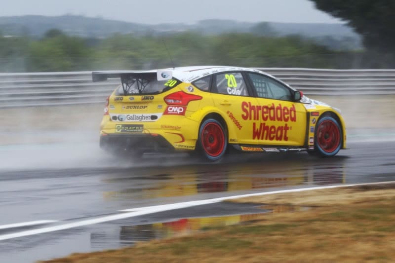 Team Shredded Wheat Racing with Gallagher battles hard for top 5 finish at Snetterton