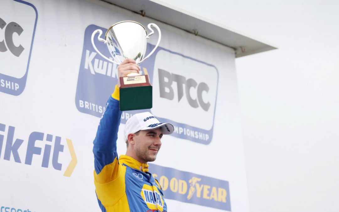 MORE TROPHIES FOR MOTORBASE AND NAPA RACING UK AT RAIN-HIT BRANDS HATCH