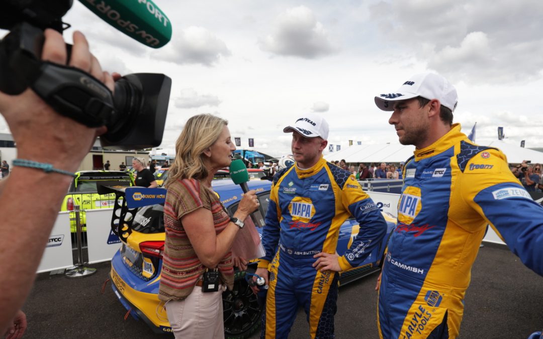 MOTORBASE AIMING HIGH FOR SILVERSTONE AS BTCC TITLE RACE ENTERS CRUCIAL STAGE