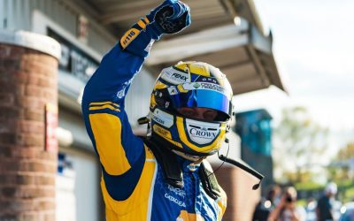 DOUBLE VICTORY FOR SUTTON AS CAMMISH EXTENDS HIS CHAMPIONSHIP LEAD